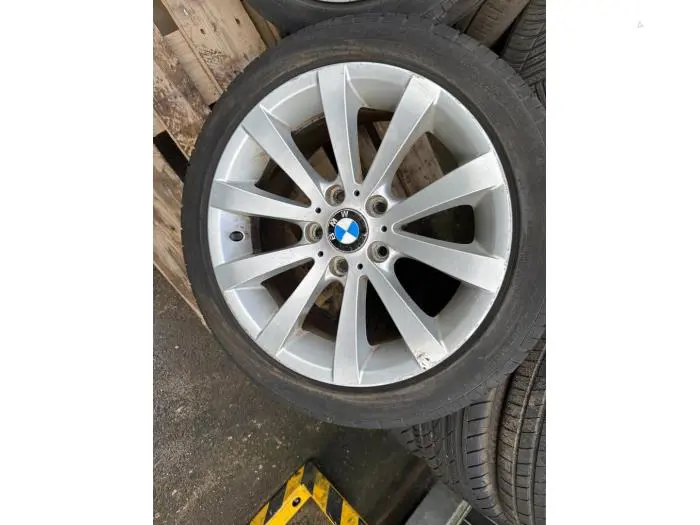 Velgen set + banden BMW 3-Serie