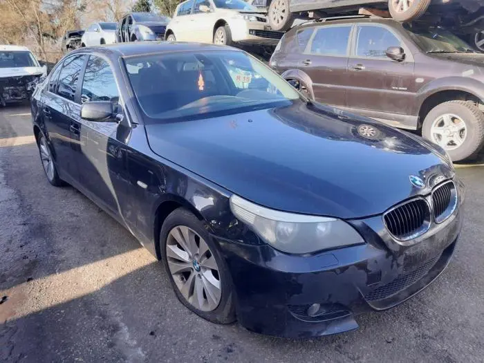 Benzinepomp BMW M5