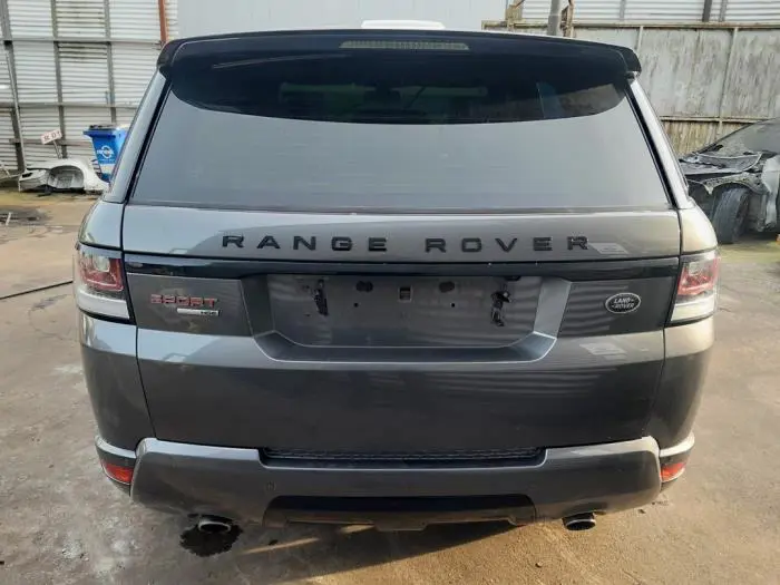 Ruitenwissermotor achter Landrover Range Rover Sport