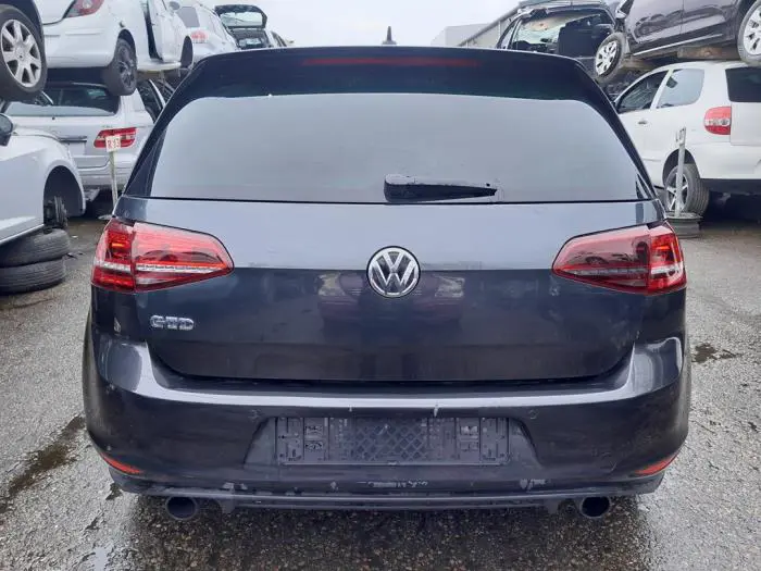 Veiligheidsgordel midden-achter Volkswagen Golf