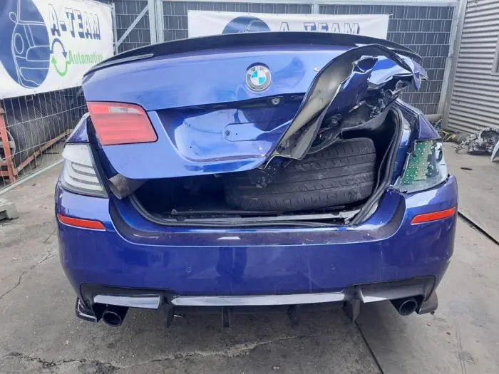 Uitlaat Einddemper BMW M5