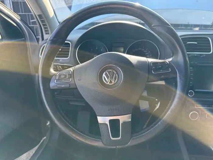 Dashboardkastje Volkswagen Golf