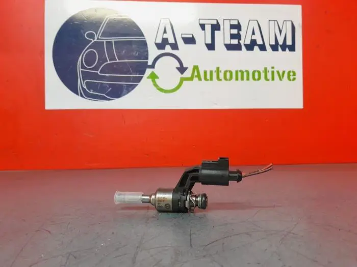 Injector (benzine injectie) Volkswagen Golf
